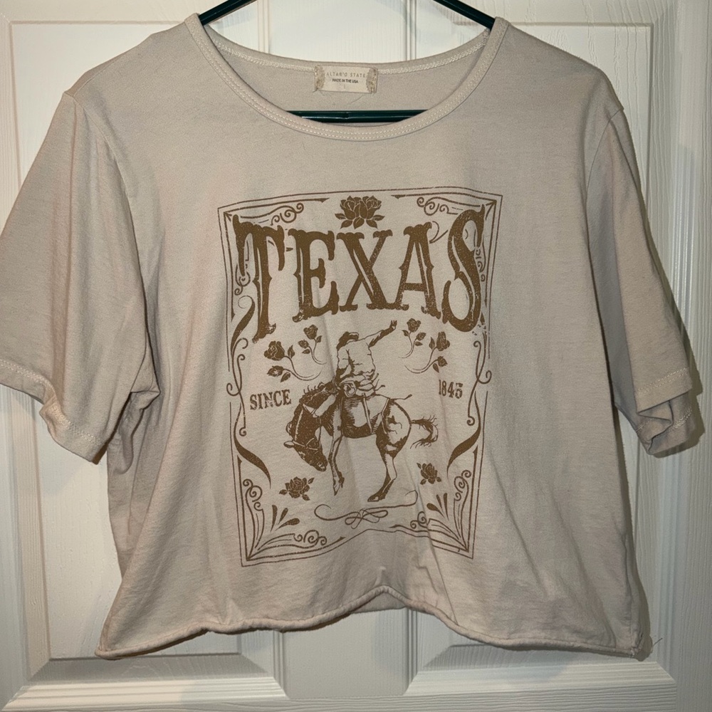 Altar'd State Ivory Graphic Crop Tee